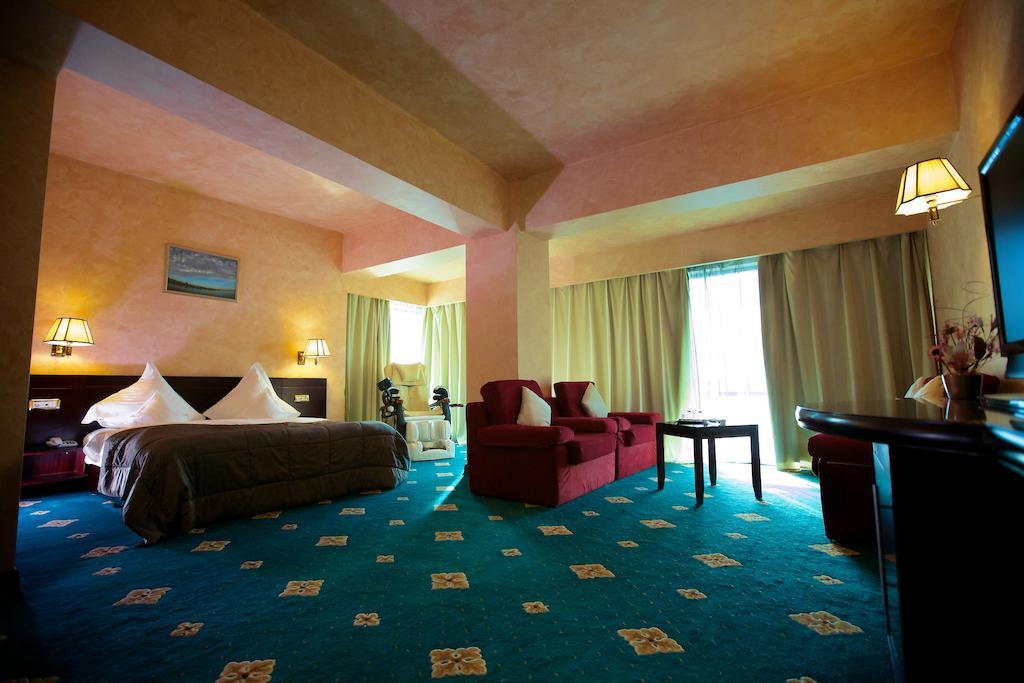 Hotel Delta 4 Tulcea Chambre photo