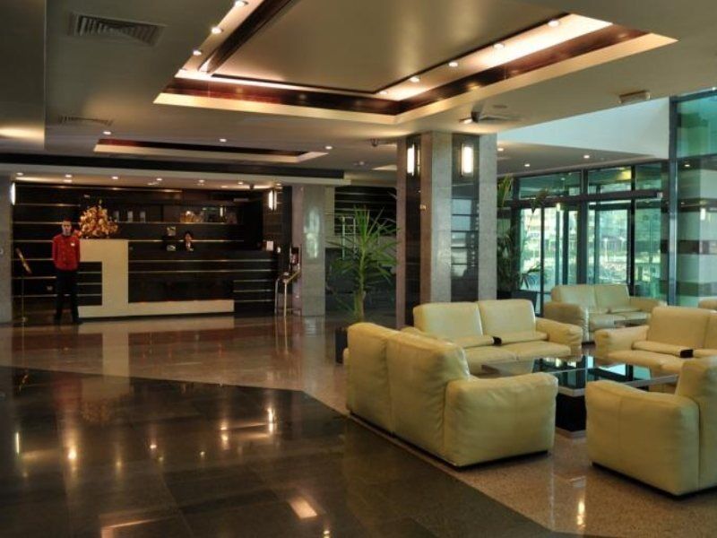Hotel Delta 4 Tulcea Extérieur photo