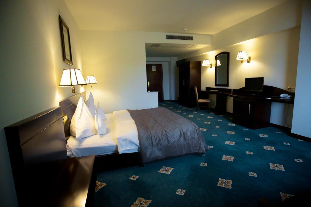 Hotel Delta 4 Tulcea Chambre photo